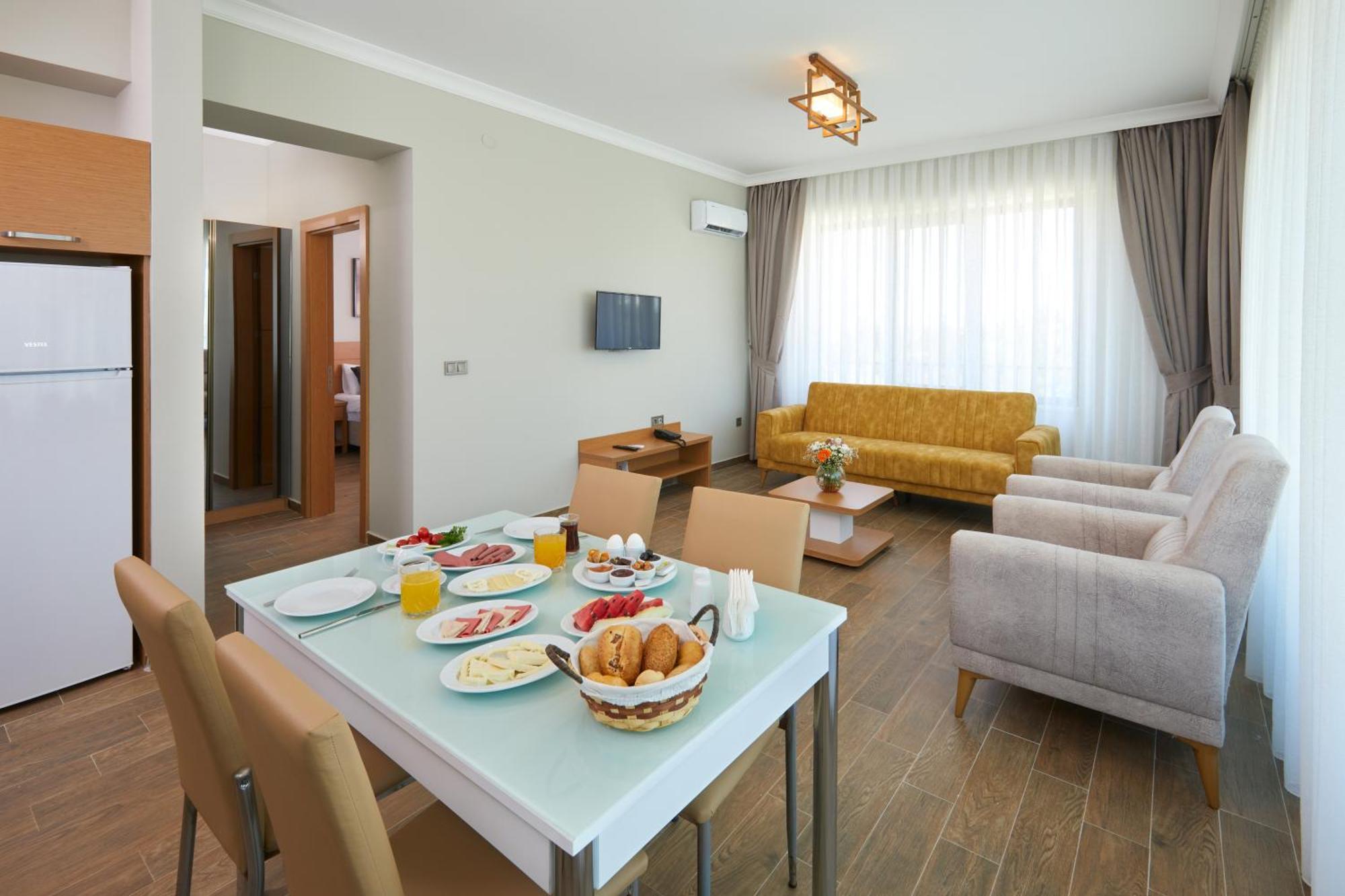 Hattusa Vacation Business Thermal Hotel Saray Exterior foto